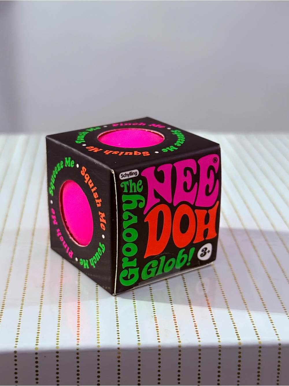 SUPER VIRAL NEON PINK Schylling NeeDoh Teenie Groovy Glob Squishy HARD TO FIND!